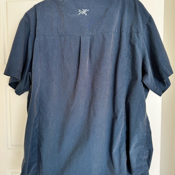 Arc'teryx Mens XL Button Front Shirt Short Sleeve Blue Micro Plaid Cotton Blend - Picture 2 of 9